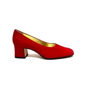 Vintage 1990s sweetheart red suede square toe chunky slip on pumps